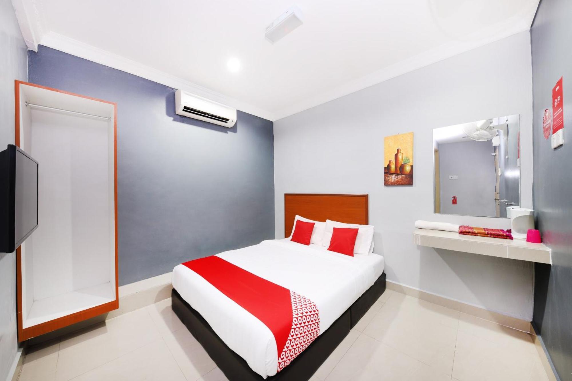 Super Oyo 720 Corridor Hotel 2 Pekan Exterior foto