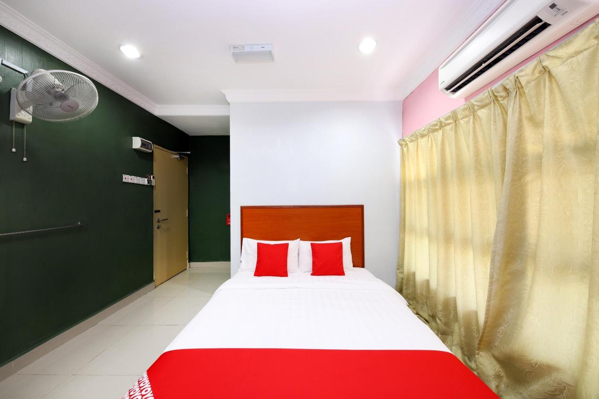 Super Oyo 720 Corridor Hotel 2 Pekan Exterior foto